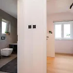 In 41689 *