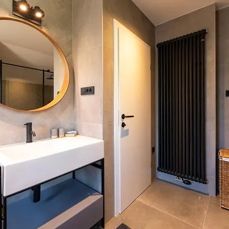 Apartment In 41689
