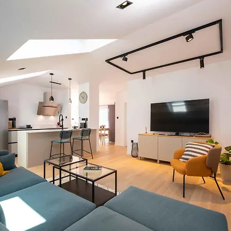 In 41689 Apartamento